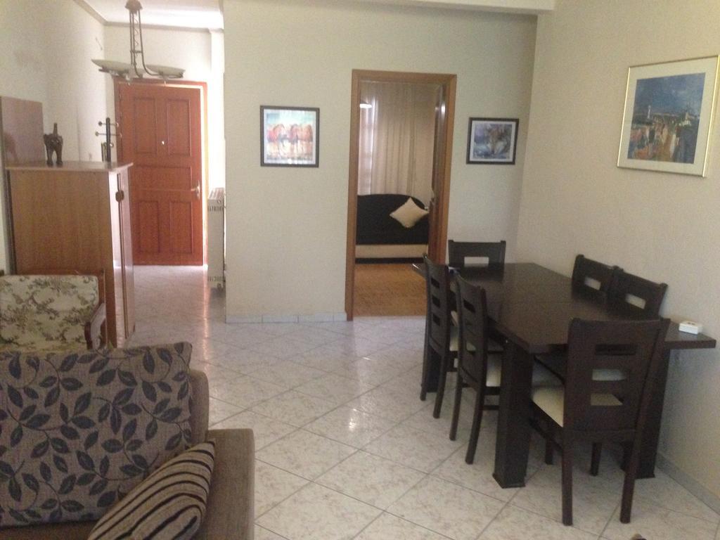 Nea Peramos Large Apartment Near The Beach Extérieur photo
